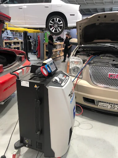 جهاز TEXA لتعبئة وفحص غاز التكييف بورشة JMS Performance